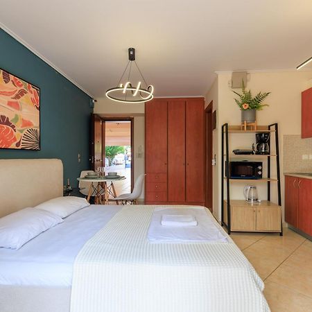Aiolos Glyfada Super Lux Mini Apartment Athens Luaran gambar
